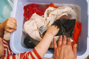 lavage-vetements-laine-merinos-manymonths-lavage-avec-enfants (1)
